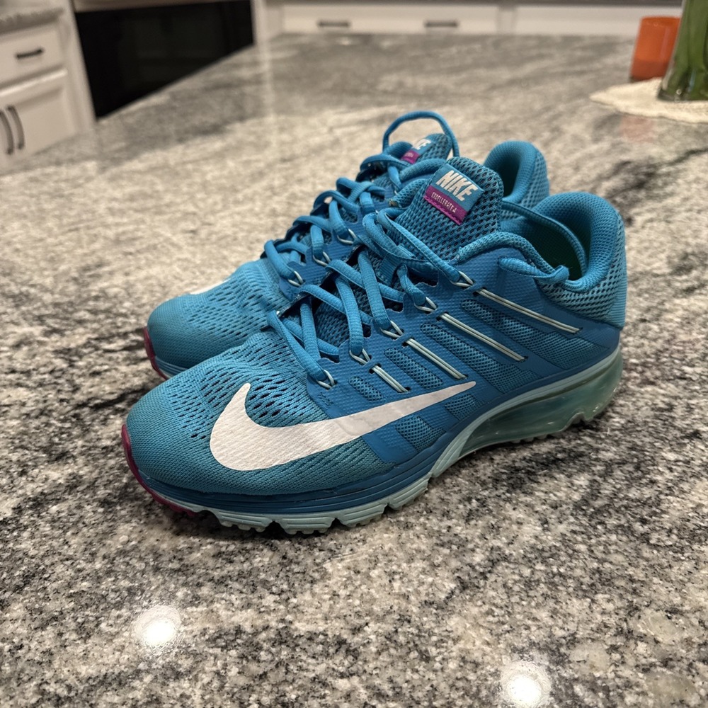 Nike Turquoise Blue Mesh Air Cushion Running Shoes with White Swoosh